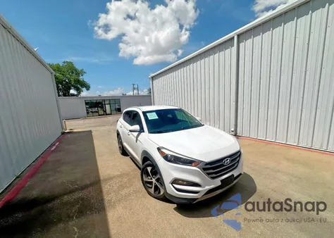 2016 Hyundai Tucson Limited z USA, uszkodzony, nr VIN KM8J33A25GU026489